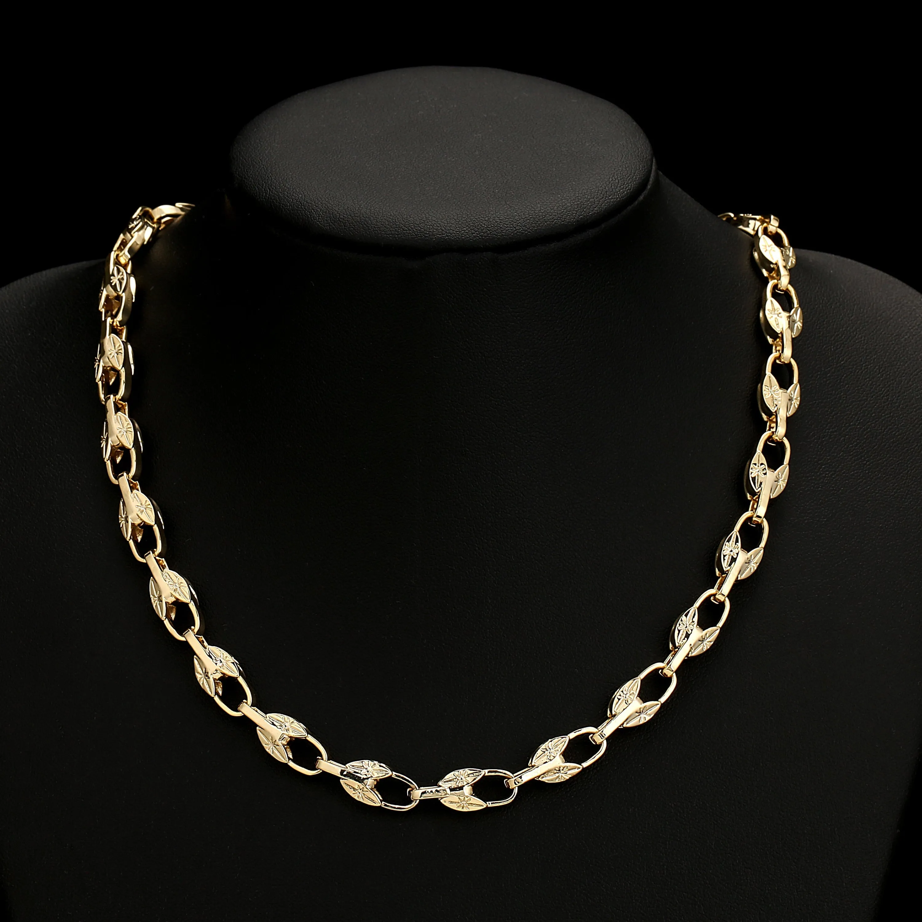 8mm Gold Ornate Flat Tulip Chain 20 Inches