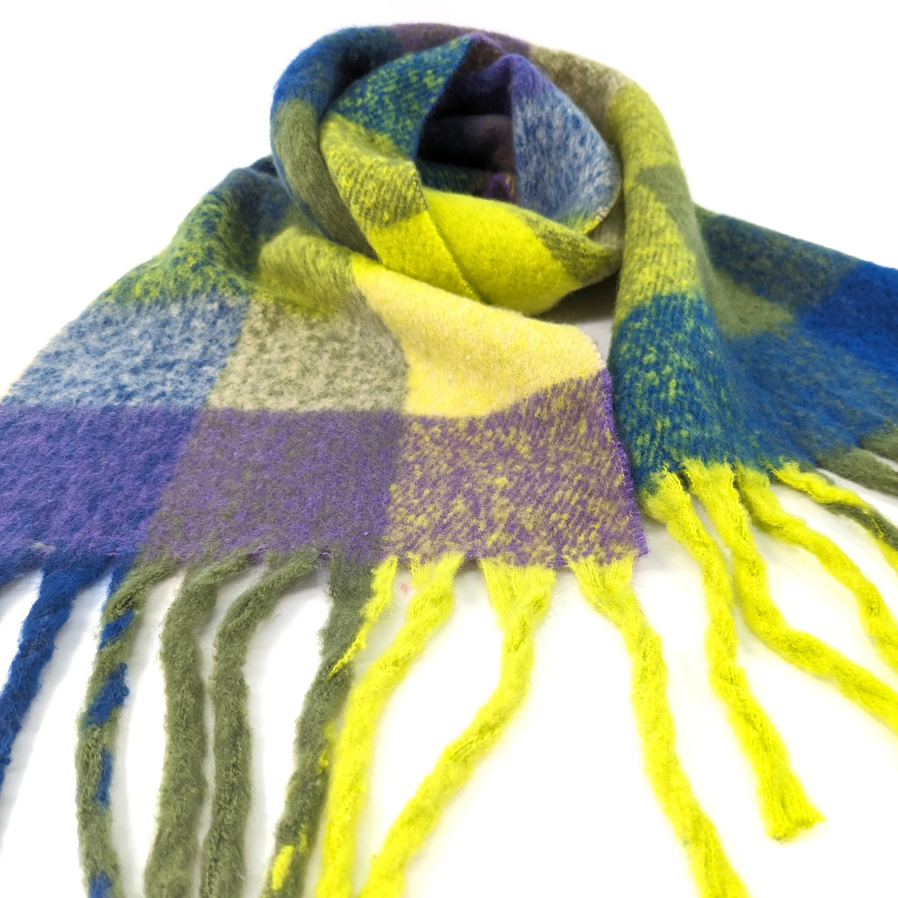 Oversized Thick Check Tasselled Scarf
